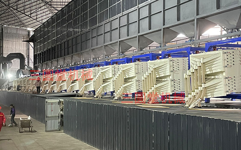 68ef46c1e943b.jpg 667d516911493.jpg